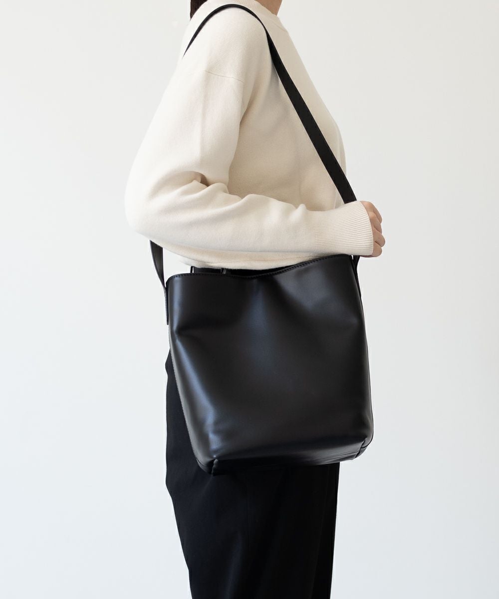 SMOOTH HOBO(M) | Online Store | MAISON CANAU メゾンカナウ SMOOTH HOBO(M) | Online Store | MAISON CANAU メゾンカナウ